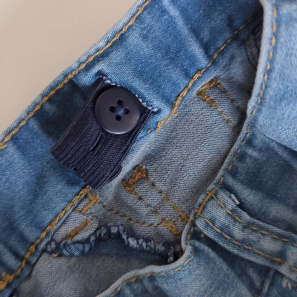 6/$18 - Cat & Jack Jegging Jeans Size 5T - Picture 5 of 6